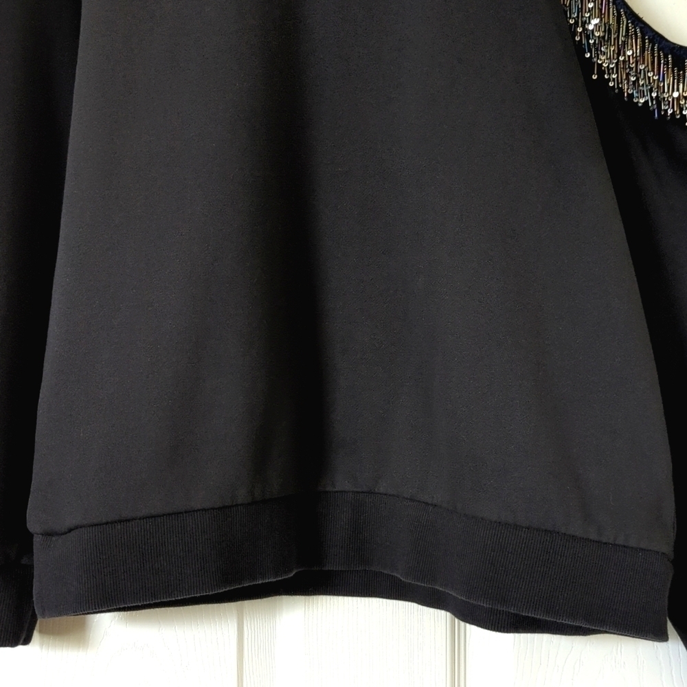 Stellah Bead Embellished Cutout Shoulder Pullover Crewneck Sweatshirt Black M - Picture 7 of 12